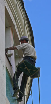 Painter suspended painter