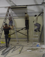 Shopfitting shopfitters at work